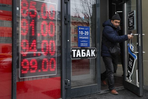 Điều gì khiến đồng ruble của Nga phục hồi?