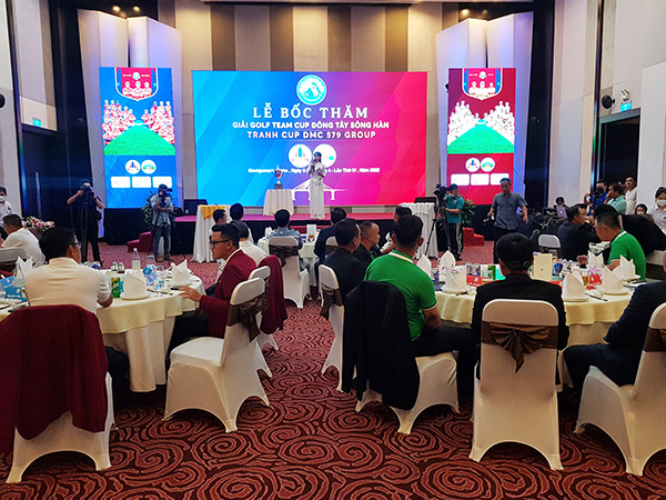 Đà Nẵng: Giải Golf Team CUP - Đông Tây sông Hàn chính thức trở lại