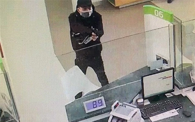 Đối tượng cướp ngân hàng ở quận Hải An, Hải Phòng.