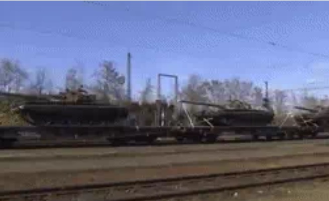 Nga không kích loạt mục tiêu ở Kharkov, Donbass - "Đánh chặn" T-72 Séc chuyển cho Ukraine?