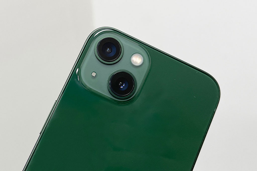 iPhone 13 giảm giá 4 triệu đồng tại Việt Nam