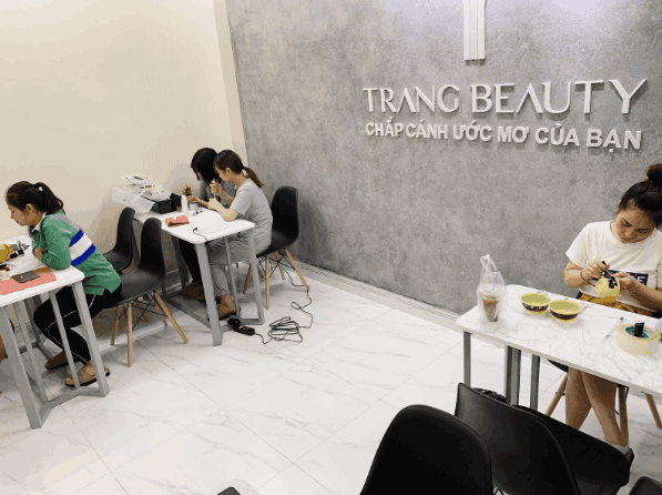 Hệ thống Trang Beauty Salon - Chuyên đào tạo nail, nối mi và dịch vụ spa