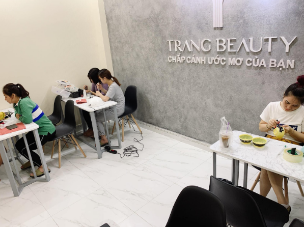 Hệ thống Trang Beauty Salon - Chuyên đào tạo nail, nối mi & dịch vụ Spa tại TP.HCM.