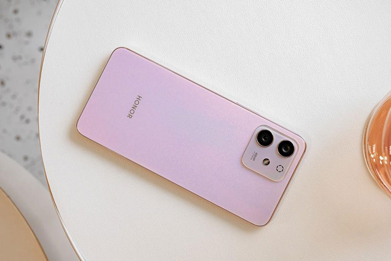 Smartphone 5G, RAM 8 GB, sạc siêu tốc, màn hình 90Hz, giá ‘hạt dẻ’