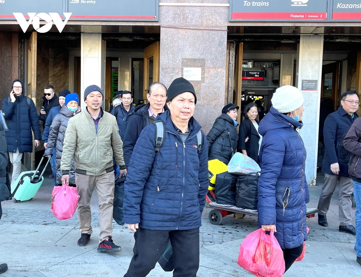 Người Việt sơ tán từ Ukraine: Không ai bị bỏ lại phía sau