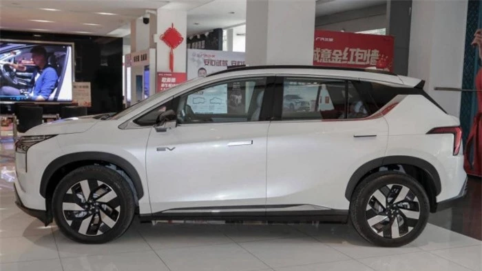 xe điện mitsubishi airtrek ev 2022 ra mắt, di chuyển tối đa 520km