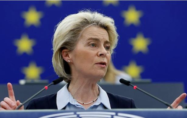 EU nhất trí thông qua vòng trực phạt thứ năm đối với Nga, bao gồm cấm nhập than đá