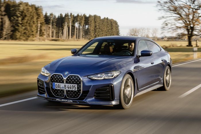 Cận cảnh BMW Alpina B4 Gran Coupe mới mạnh gần 500 mã lực