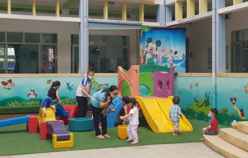 TP Hồ Chí Minh ra văn bản khẩn yêu cầu cho học sinh các cấp đi học trực tiếp từ 12/4