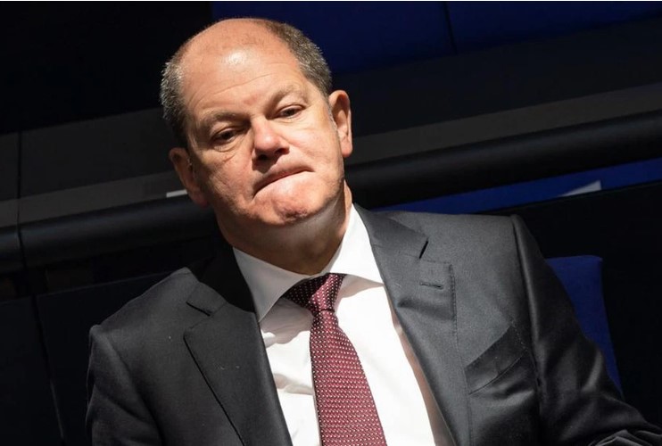 Politico: Lý do Đức chần chừ viện trợ 100 xe tăng hạng nặng cho Ukraine