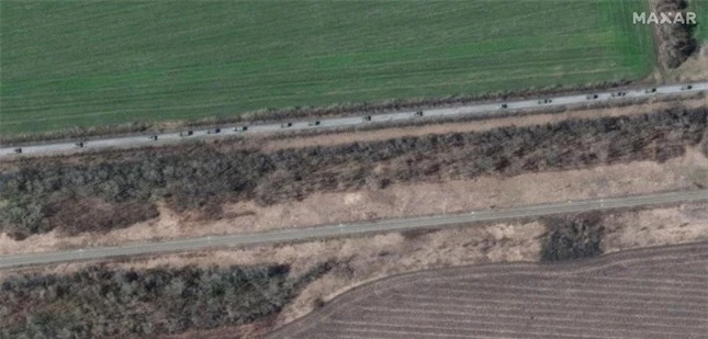 Đoàn cơ giới Nga dài 13 km đổ về Kharkov - Tâm điểm giai đoạn 2 chiến dịch ở Ukraine? - Ảnh 3.