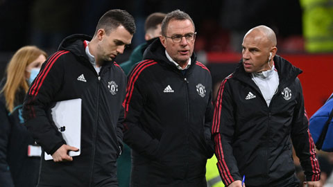 Man United: Rangnick là đỉnh cao của 'bom xịt'