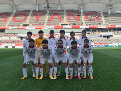 ĐT nữ Việt Nam bất ngờ đánh bại ĐT nữ Hàn Quốc