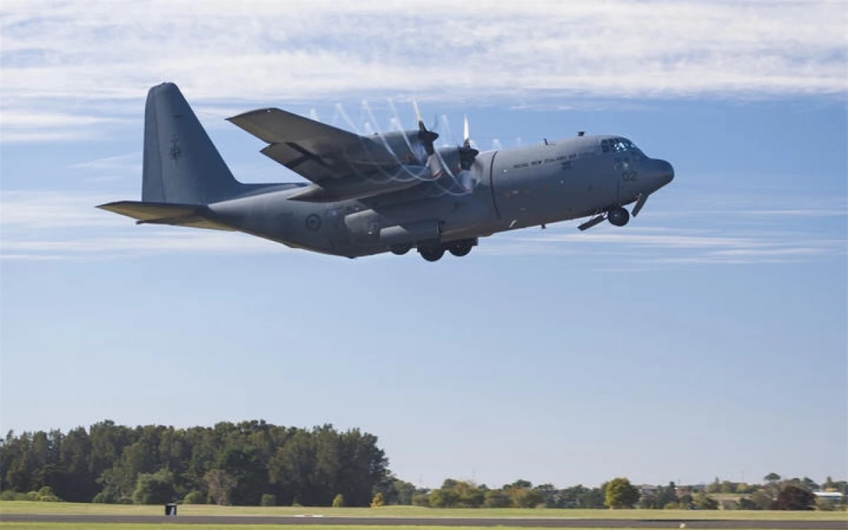 New Zealand điều máy bay vận tải C-130 Hercules đến châu Âu vận chuyển hàng viện trợ cho Ukraine. (Ảnh: NZDF)