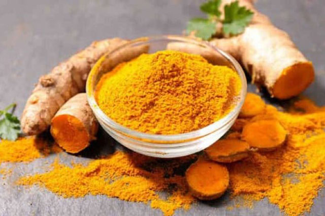 Cách uống tinh bột nghệ "chuẩn dáng" đẹp da, cân nặng giảm "vù vù"