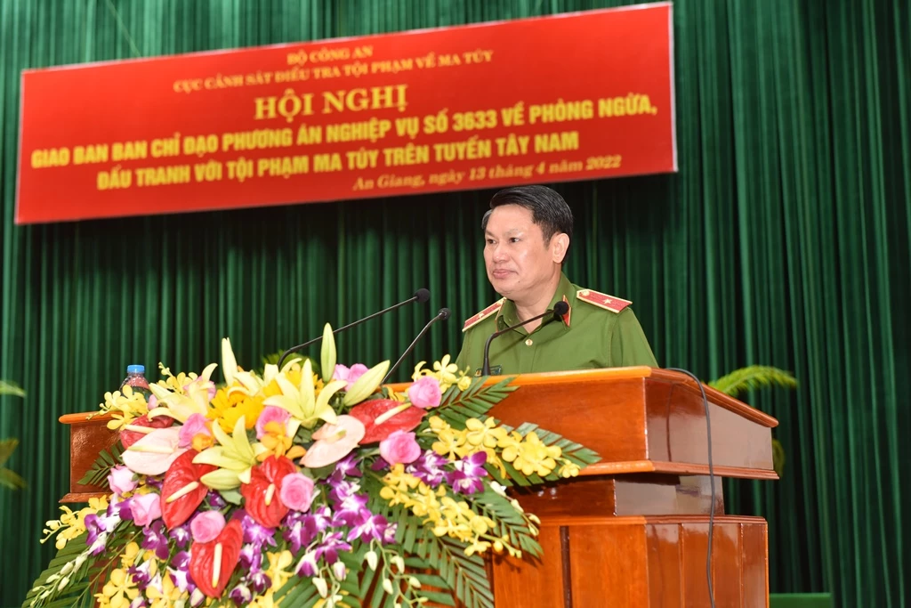 Thiếu tướng Nguyễn Văn Viện - Cục trưởng C04, lực lượng công an đã thu được nhiều kết quả quan trọng sau 6 tháng cao điểm đấu tranh với tội phạm ma túy ở biên giới Tây Nam.