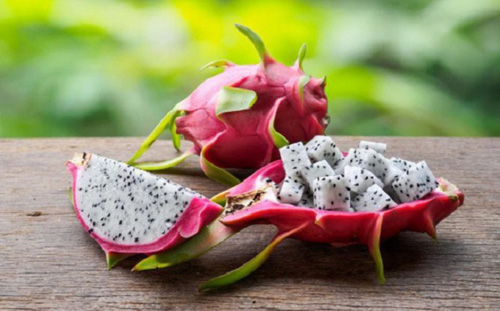 Tuyệt chiêu bổ trái cây vừa nhanh vừa đẹp mắt