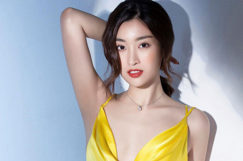 Muốn mặc đẹp như Đỗ Mỹ Linh, bạn gái chớ bỏ qua 3 món đồ vừa thời trang, vừa đa năng này