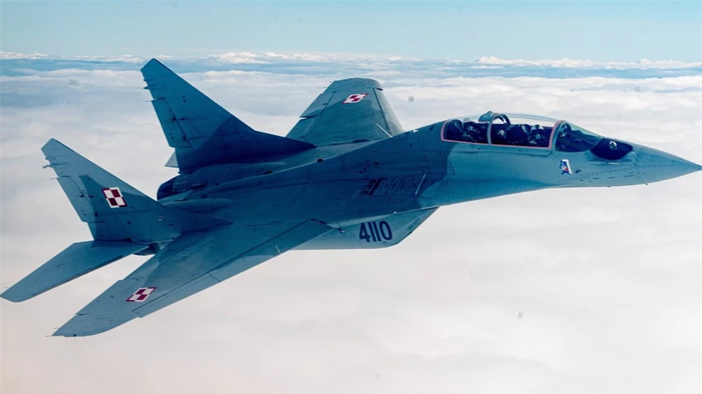 Lầu Năm Góc “bật đèn xanh” để Slovakia cung cấp máy bay chiến đấu MiG-29 cho Ukraine - Ảnh 1.