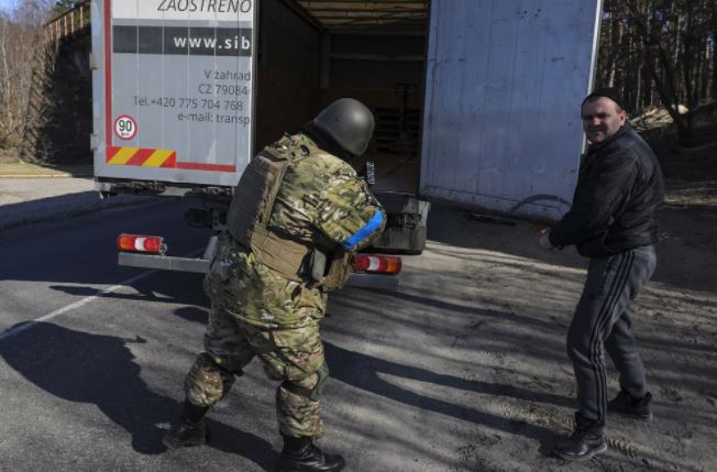 Lộ diện nghề nguy hiểm, giúp duy trì nền kinh tế của Ukraine