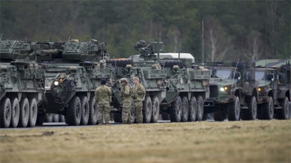 Nga: Xe vũ khí NATO vào Ukraine sẽ bị nhắm mục tiêu! -0