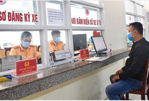 Từ ngày 21/5, công an cấp xã tại một số địa phương được cấp biển số xe máy