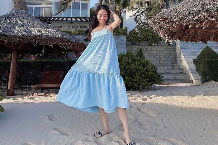 Diện váy babydoll tay phồng, bạn gái xinh như Trúc Anh 'Mắt biếc'