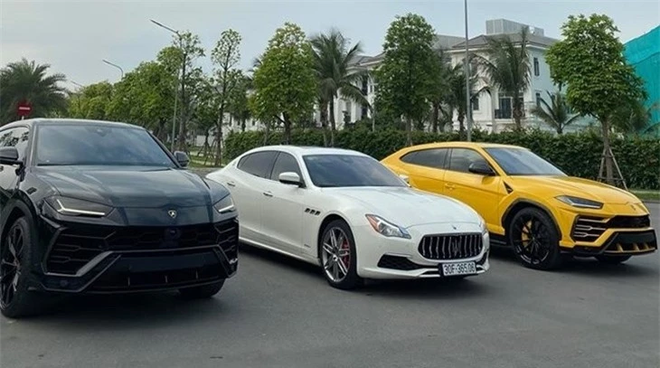 2 chiếc xe Lamborghini Urus của các đại gia Hà Nội