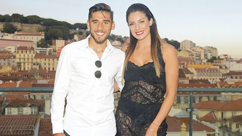 Cựu sao Atletico bị cáo buộc cố sát vợ