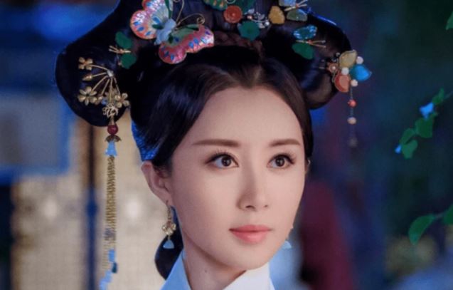 Mỹ nhân không con của Khang Hi: Sống qua 3 triều đại, được hoàng đế sủng ái tới già