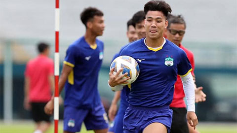 Vũ Văn Thanh xuất sắc nhất trận HAGL vs Yokohama