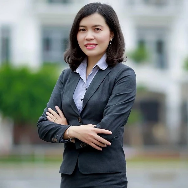 Bà Trần Thị Thùy Dương- Giám đốc Kinh Doanh, Hội sở, Công Ty Cổ Phần Chứng khoán SSI.