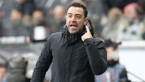 Xavi tiếp tục lấp liếm cho thất bại của Barca tại Europa League