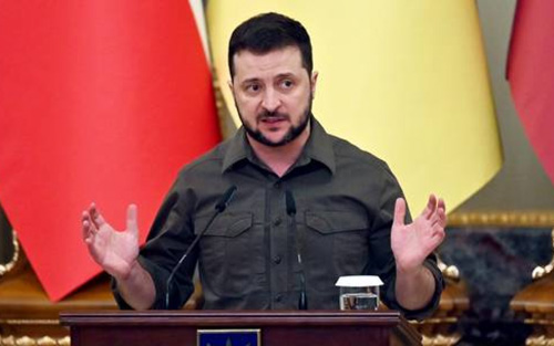 Tổng thống Zelensky tuyên bố: Ukraine sẵn sàng chiến đấu với Nga "trong 10 năm"