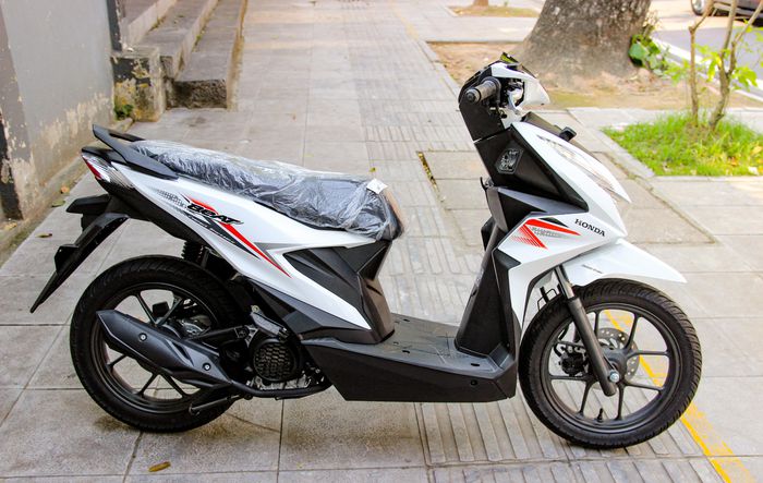 Cận cảnh xe tay ga Honda BeAT 2022 giá 39 triệu đồng tại Việt Nam