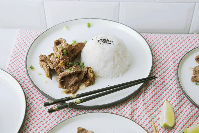 4 bước làm cơm bò bulgogi cho bữa tối