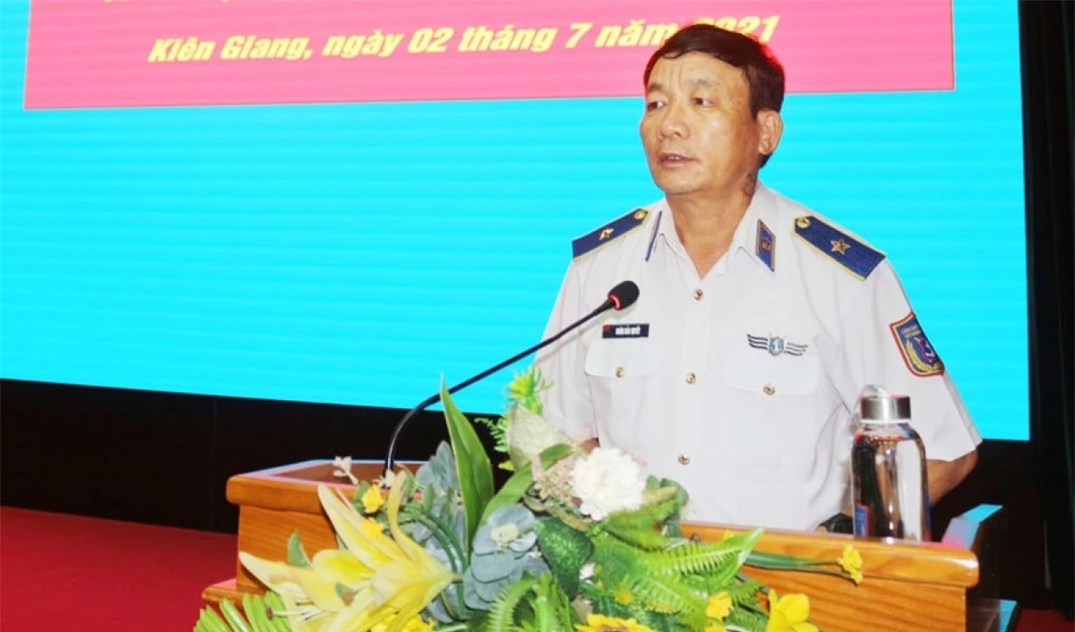 Thiếu tướng Doãn Bảo Quyết, nguyên Phó Chính ủy kiêm Chủ nhiệm Chính trị bị khởi tố, bắt tạm giam về tội Tham ô tài sản.