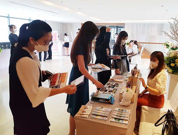 Đà Nẵng: Quảng bá các sản phẩm đặc trưng, OCOP tại Công viên bờ Đông cầu Rồng