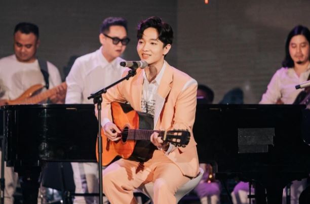 Đếm ngược để gặp Hà Anh Tuấn, Hồ Ngọc Hà, Tóc Tiên, Erik, Hoàng Dũng… trong đêm đại tiệc Light Up Vietnam