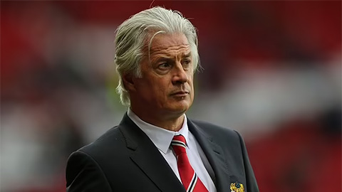 Man United chia tay 2 tuyển trạch viên lâu năm, báo hiệu 'cách mạng'?