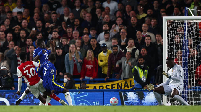 Hạ Chelsea ngay tại Stamford Bridge, Arsenal chiếm vị trí thứ 5 của MU