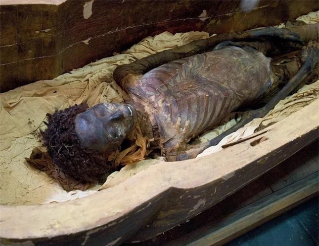 Những tập tục lạ kỳ đối với người chết ảnh 1