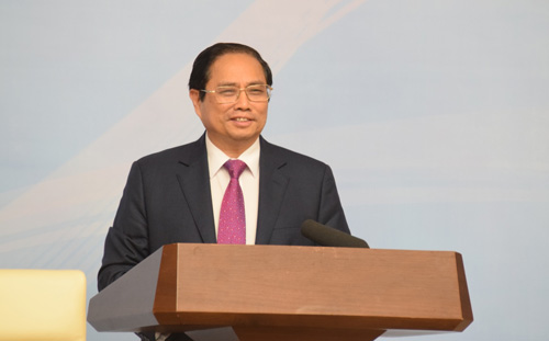 Thủ tướng: Thực hiện mọi biện pháp để ổn định, phát triển thị trường chứng khoán bền vững 