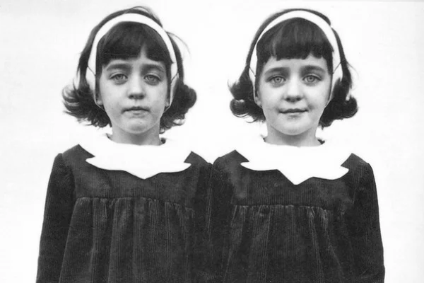 Chấn động bằng chứng về luân hồi: Cặp song sinh chuyển kiếp?