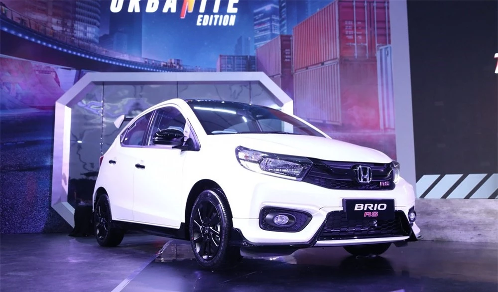 Honda Brio RS Urbanite Edition 2022 màu trắng phối đen