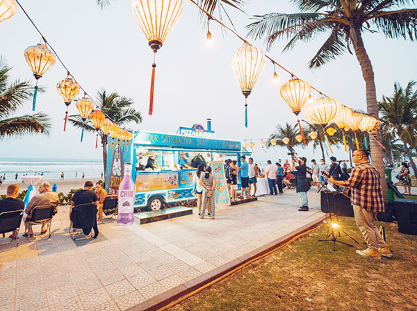 Đà Nẵng: Xử lý nghiêm các hành vi tăng giá bất hợp lý, chèo kéo, lừa đảo khách du lịch