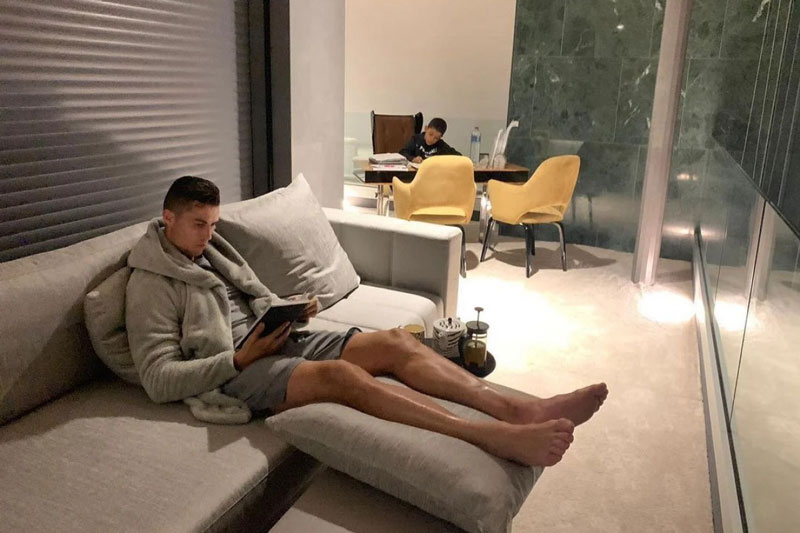 Bên trong biệt thự xa hoa trị giá 6,5 triệu USD của Cristiano Ronaldo