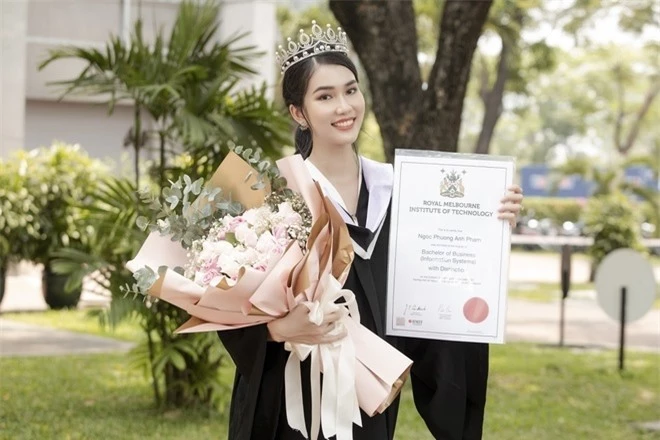 Á hậu học giỏi nhất showbiz Việt - Phương Anh: Mọi người đều công nhận tôi có học vấn tố