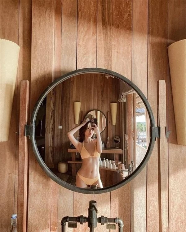 Diện bikini sexy, vợ rapper Rhymastic khiến dân tình mê mệt với body ‘cực cháy’