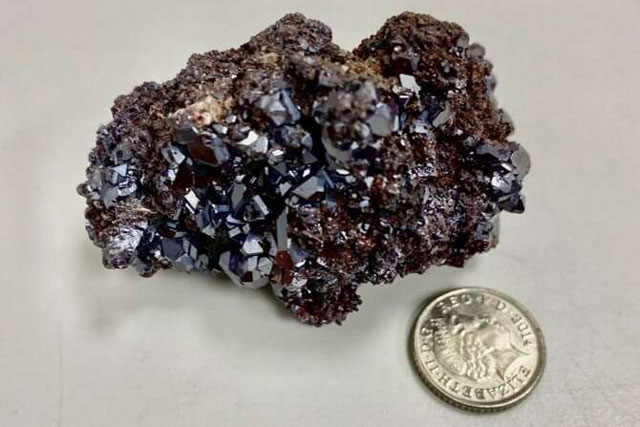 Phát hiện đá quý cổ có thể là "máy thời gian" vào tương lai